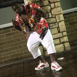 Meet your Posher, Christopher